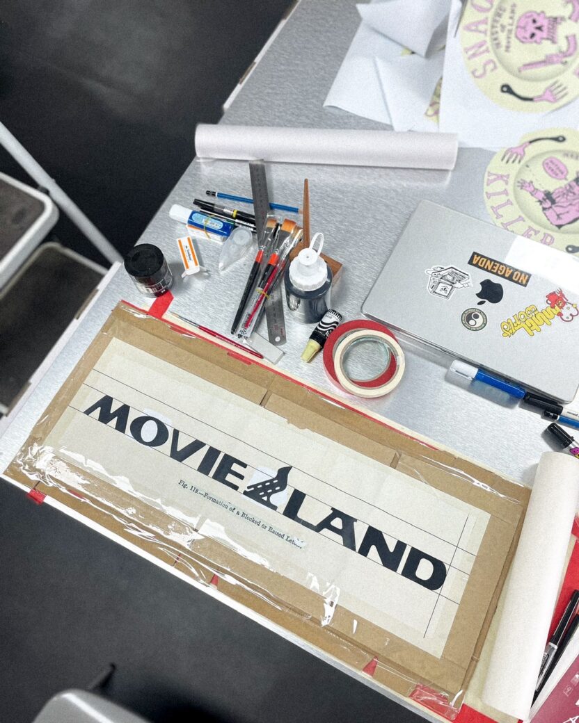 이야기를 파는 디자이너의 영화관, 무비랜드 | Design＋