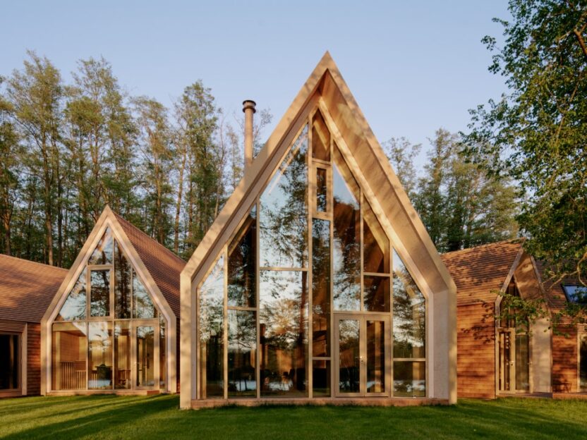 The Lake House Berlin Sigurd Larsen wood design architecture ziegelfassade