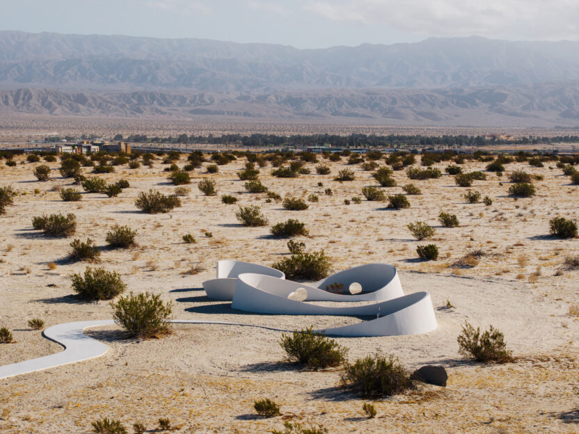 코첼라에 음악 페스티벌만 있는 건 아니다, Desert X 2025 8 dx25 sarah meyohas 2 lance gerber 3000px 1
