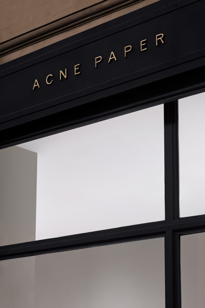 아크네 스튜디오가 만든 갤러리, 아크네 페이퍼 팔레 로얄 7 ACNE PAPER PALAIS ROYAL PRESS 8