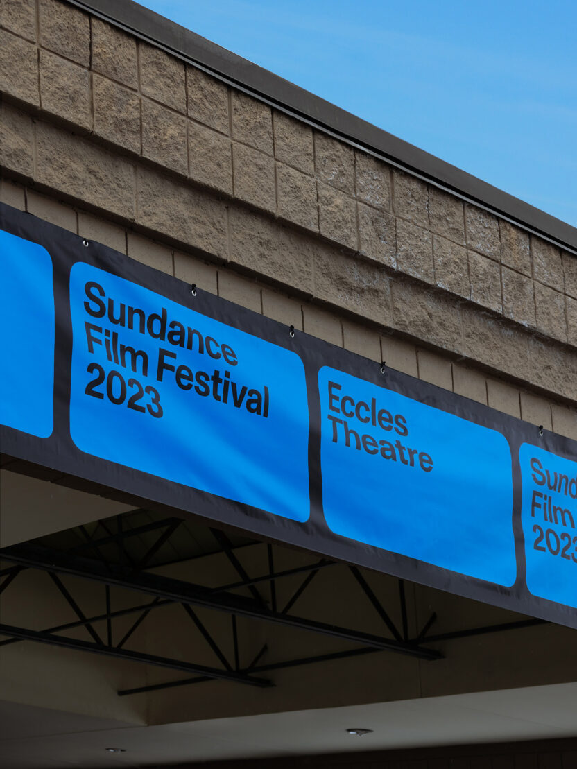 축제 분위기를 띄우는 숨은 공신, 아이덴티티 디자인 7 Sundance 10