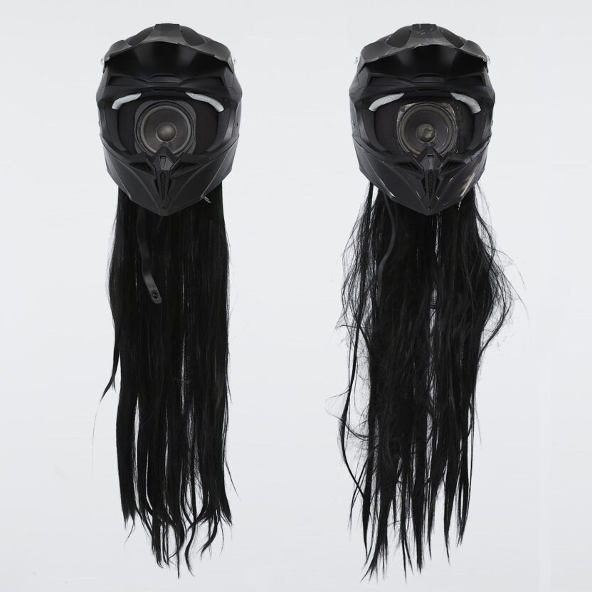 요즘 가장 핫한 작업물들 뒤에 있는 이름, 스튜디오 터 ① 17 LR Helmet Objet1 2