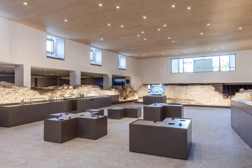 세계 최초의 '살아있는 연구소', 페트리 베를린 2 PETRI Grabungsgeschoss Staatliche Museen zu Berlin Museum fuer Vor und Fruehgeschichte David von Becker II