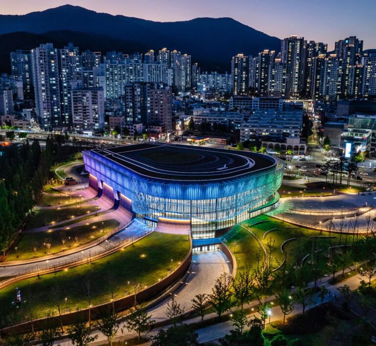 부산 최초의 클래식 전용 공연장, 부산콘서트홀
