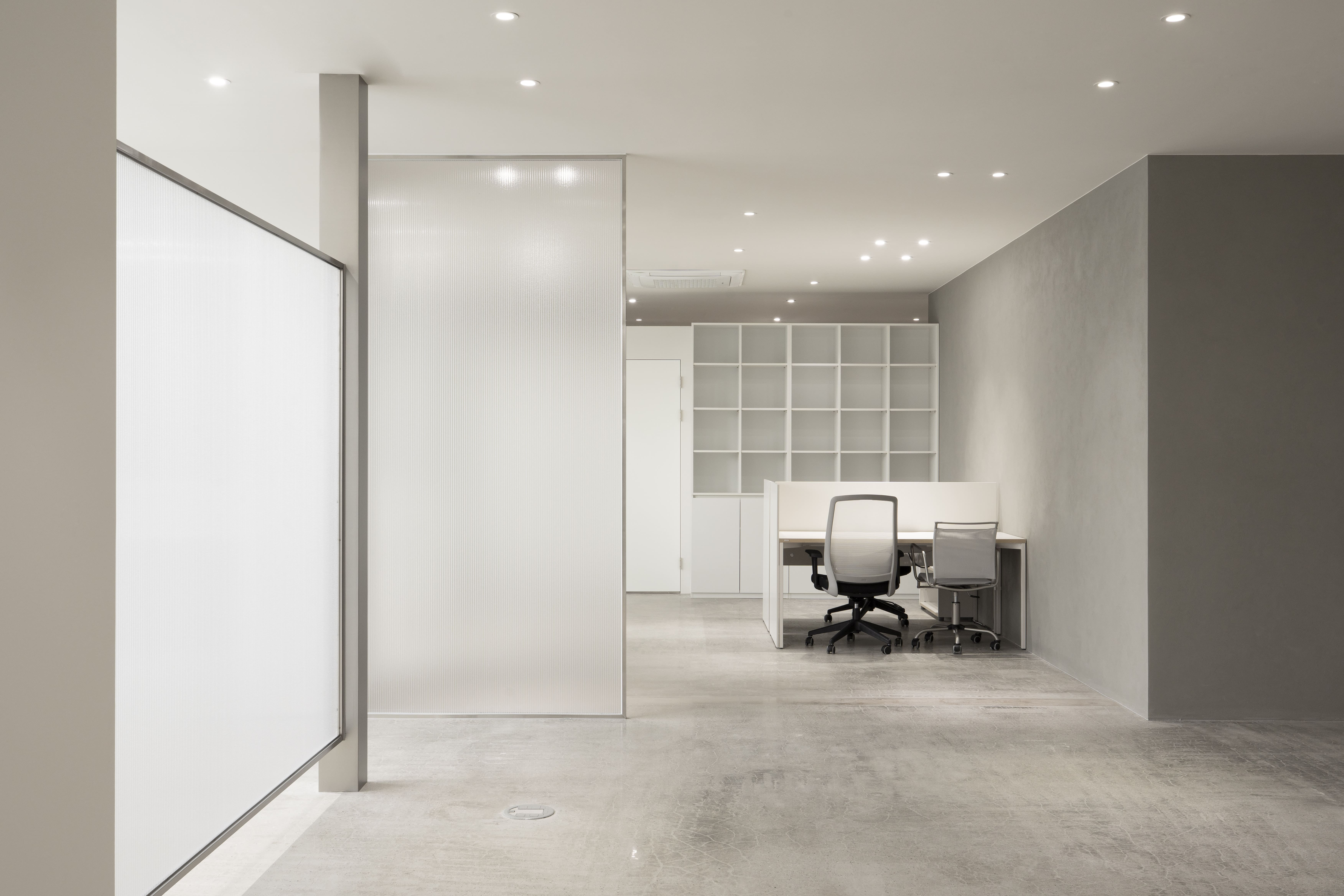 절제된 미학으로 구현한 브랜드 허브, 이안기획 오피스 4 OFFICE 7