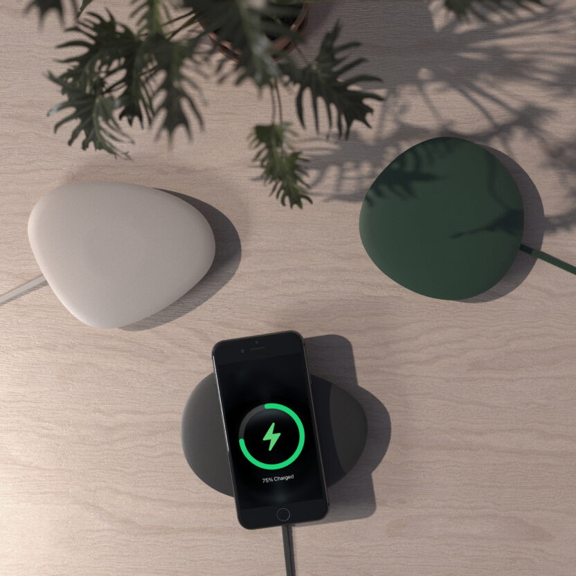 포레스트 & 웨일, 디자인을 매개로 싱가포르 사회를 바꾸다 5 03 Pebble charger 1