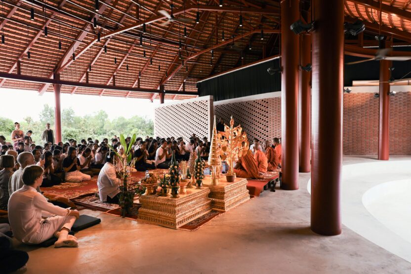 로컬이 직조한 새로운 세계 9 20251031 024635