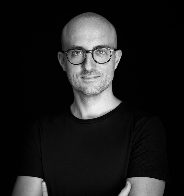 생존과 진화의 경계에서, 디자인의 내일을 묻다 9 4 3