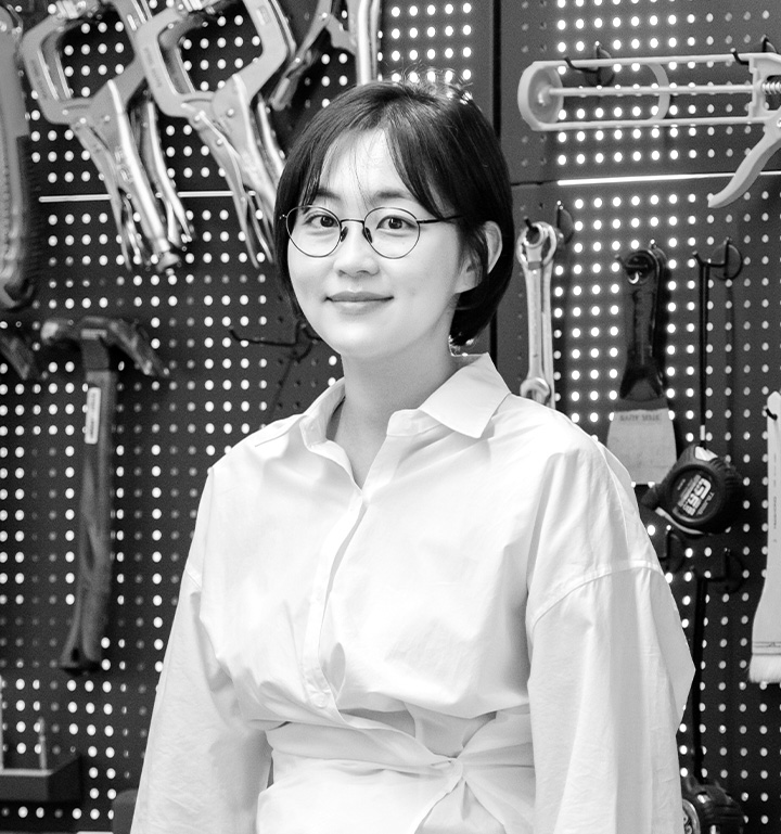 생존과 진화의 경계에서, 디자인의 내일을 묻다 8 6 1