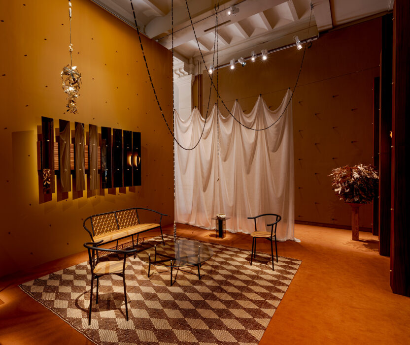 새로운 시대의 외교, 디자인으로 상상하다 3 2 1