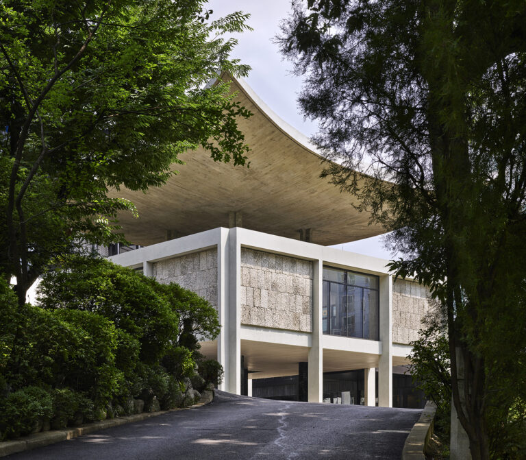 김중업 주택에서 만나는 ‘김중업×르 코르뷔지에’ 건축사진전 ①