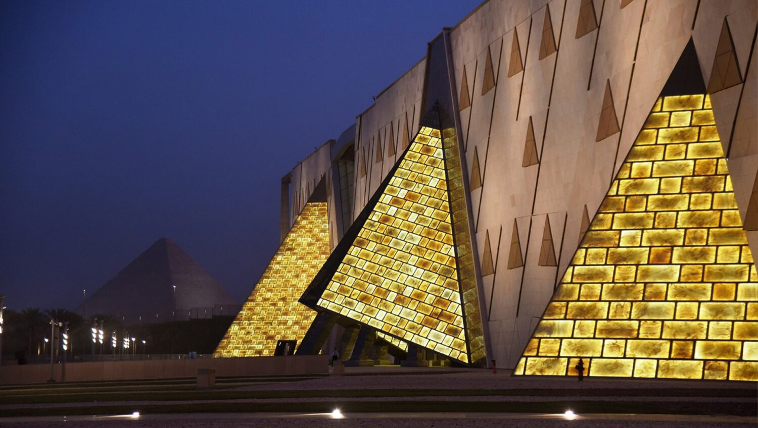 베일 벗은 세계 최대 규모 이집트 대박물관, 그 모습은?