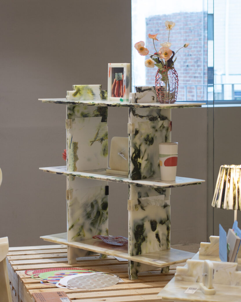 업사이클링 소재에서 발견한 가능성, Plastic Marble Display Shelf 2 IMG 1237 copy