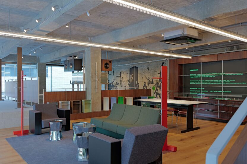 레어로우 청담 플래그십, 모듈의 확장을 실험하다 2 L1011237 1 2 1