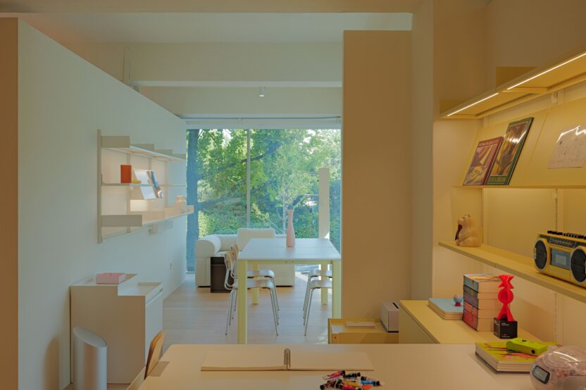 레어로우 청담 플래그십, 모듈의 확장을 실험하다 6 L1011423 1 2 1