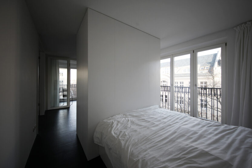 the 2nd generation photo 6