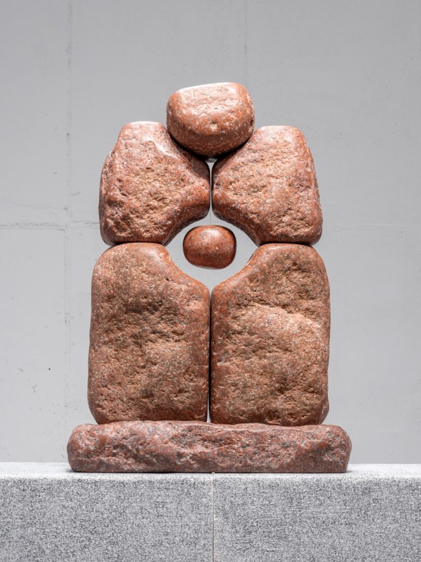 바티칸 김대건 신부 성상 조각가, 한진섭 개인전 ① 7 20251208 162125