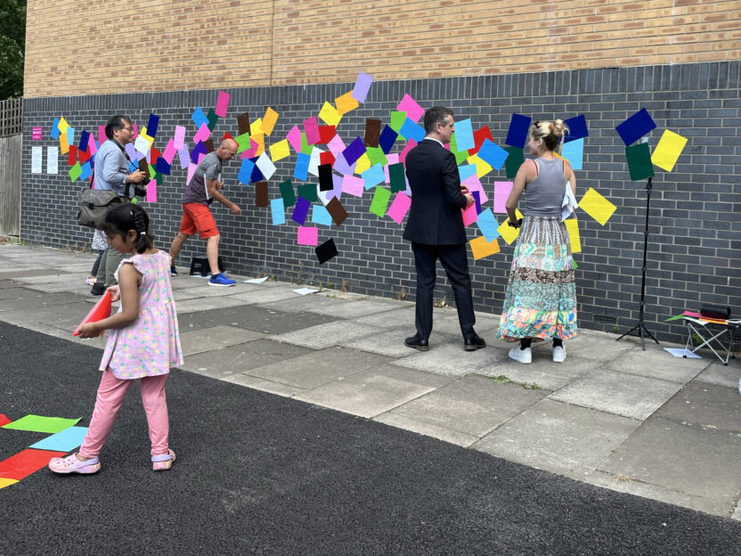 걷고 머무는 공공미술, 〈윈스텐리 시간 정원〉 5 20251216 085656