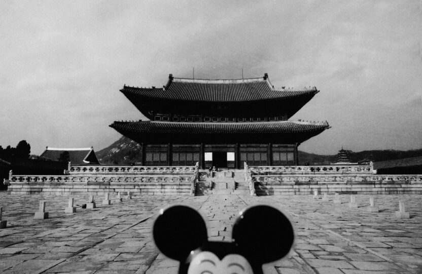 이미지 과잉 시대에 멈춤을 택한 사진가, 김용호 6 20251217 023413