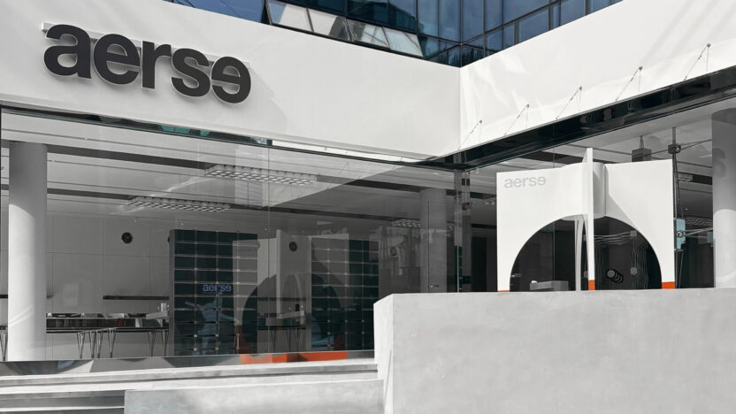 향이라는 언어로 쓰는 개인의 서사, aerse 1 112125 aerse web14