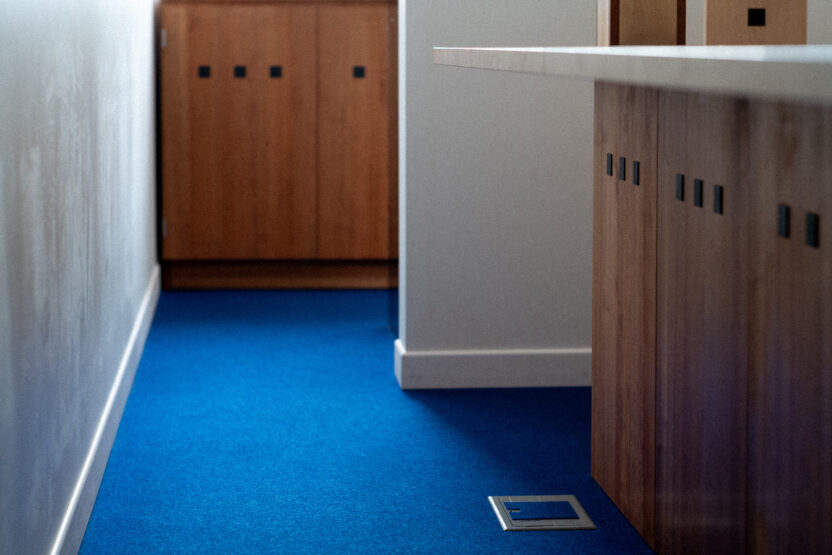 도시인의 유희가 머무는 티 바, 아사시 17 17 4