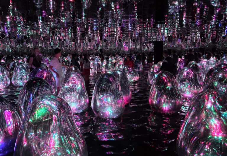 미술관 투어를 위한 중동 여행지, 아부다비