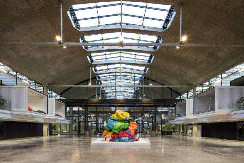 Jeff Koons Play Doh Credits Patrick Tourneboeuf