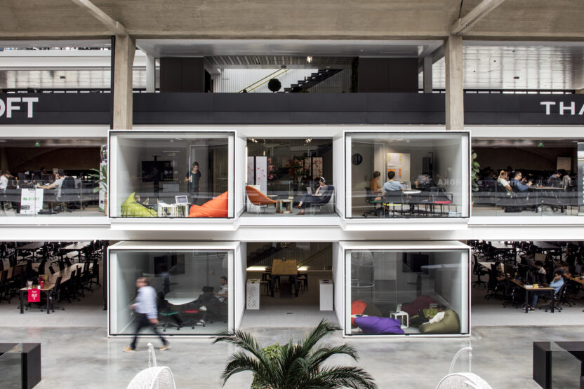 STATION F zone Create Credits Patrick Tourneboeuf