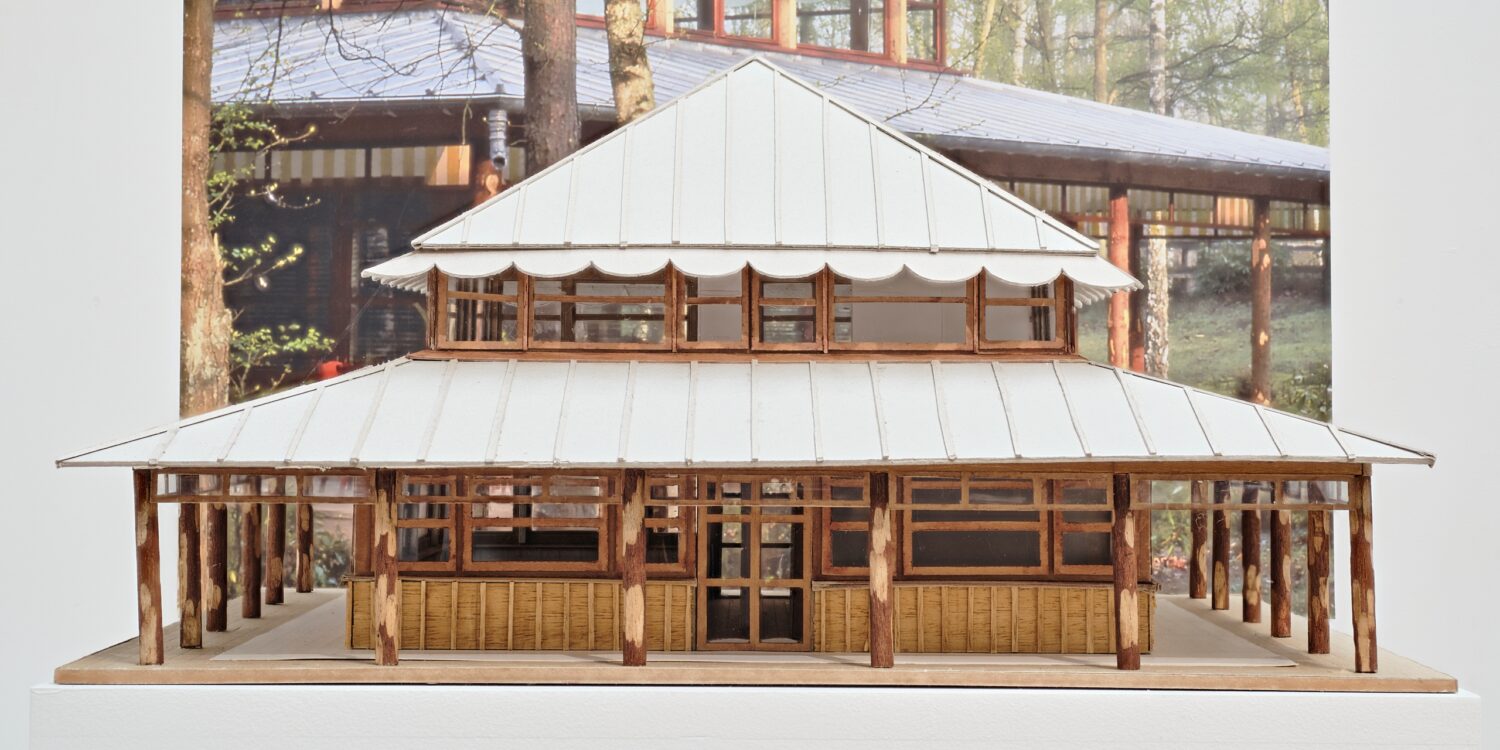 자연을 호출해온 디자이너, 필립 스탁의 궤적을 조망하다