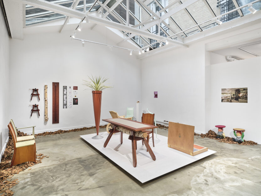 자연을 호출해온 디자이너, 필립스탁의 궤적을 조망하다 2 02 5