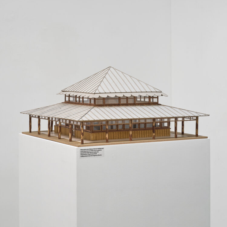 자연을 호출해온 디자이너, 필립 스탁의 궤적을 조망하다