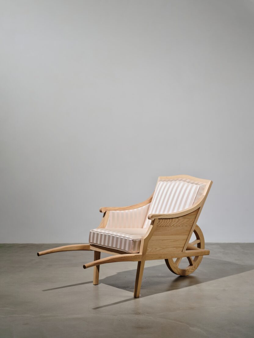 자연을 호출해온 디자이너, 필립스탁의 궤적을 조망하다 13 14 11