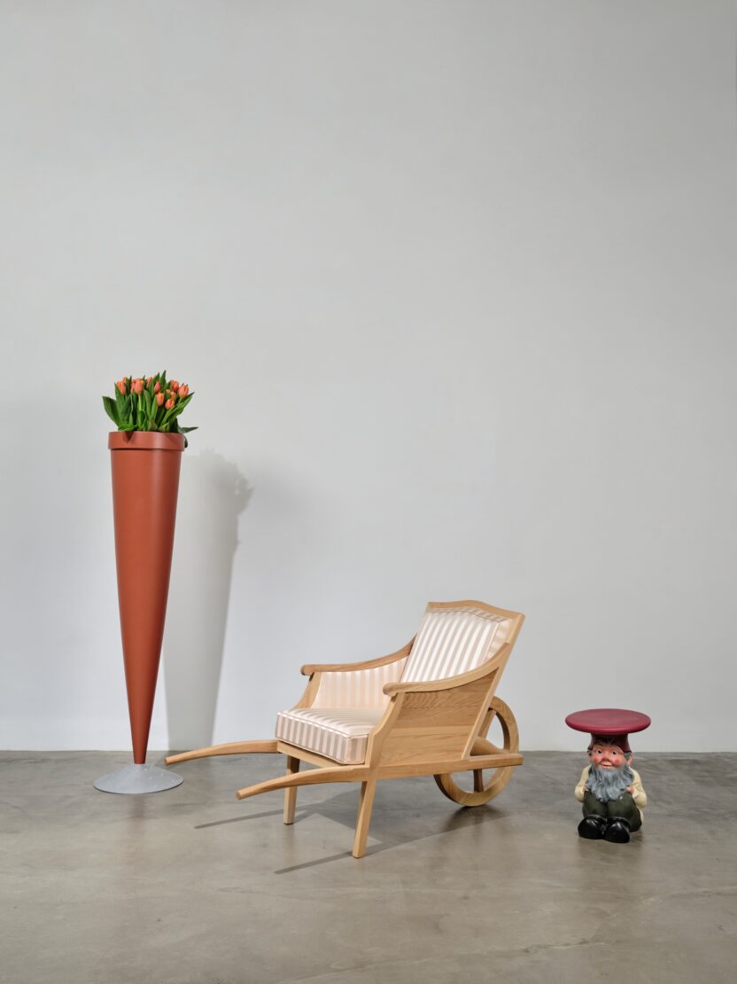 자연을 호출해온 디자이너, 필립스탁의 궤적을 조망하다 14 15 7