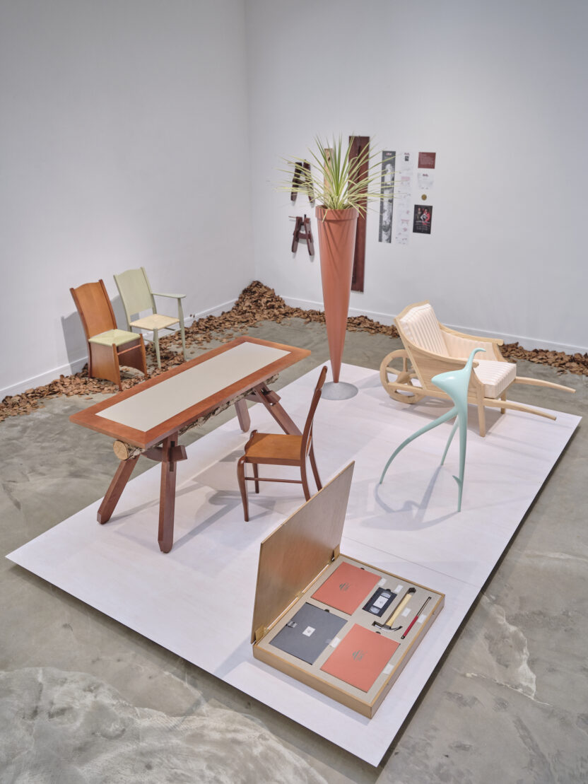 자연을 호출해온 디자이너, 필립스탁의 궤적을 조망하다 16 18 5