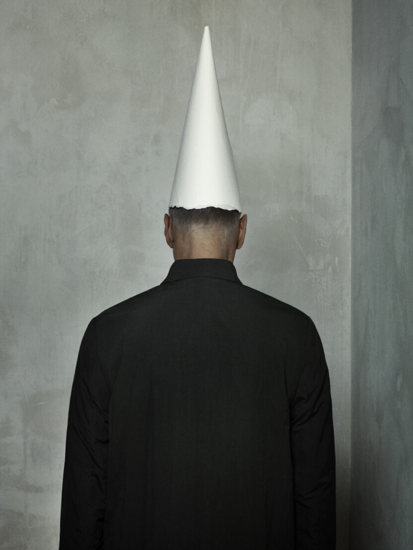 어윈 올라프의 첫 미술관 회고전 〈Erwin Olaf – Freedom〉 10 20260220 050115