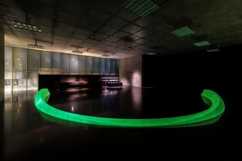 페터 춤토르 건축을 매개로 완성된 현대미술가의 전시 2 resize 2