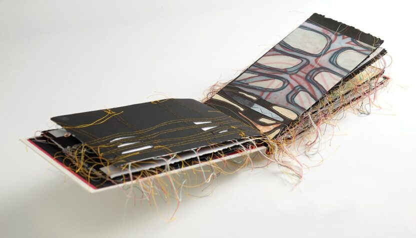 도서관에서 열린 페이퍼 아트 전시 2 2 8