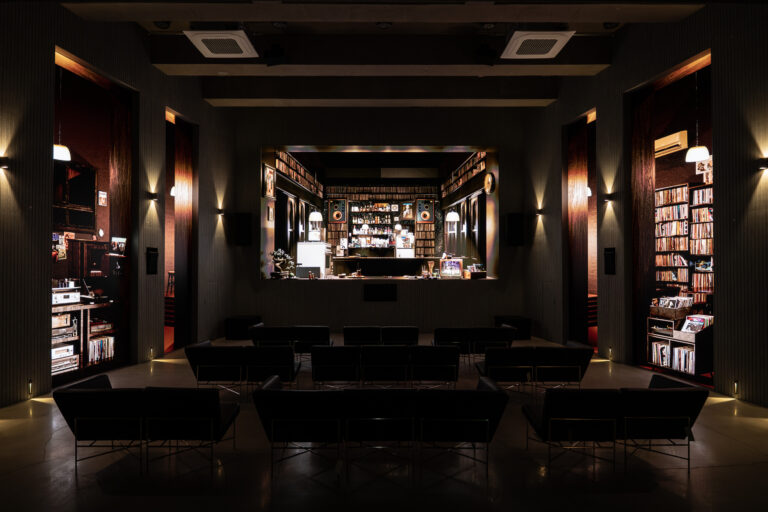 공간으로 확장된 음악이라는 경험, 성수율 뮤직