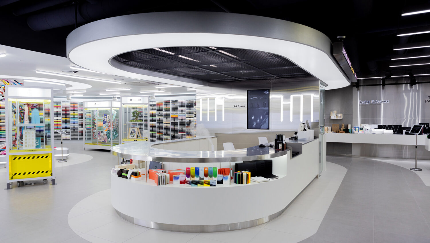 [위클리 디자인] 소재에 의한, 소재를 위한 공간