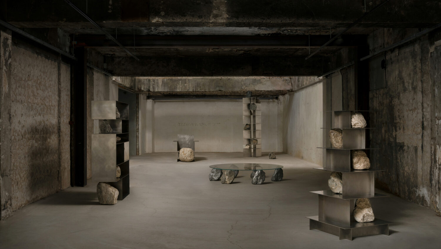 전시장이 된 목욕탕, 갤러리 필리아 〈Human After All〉전