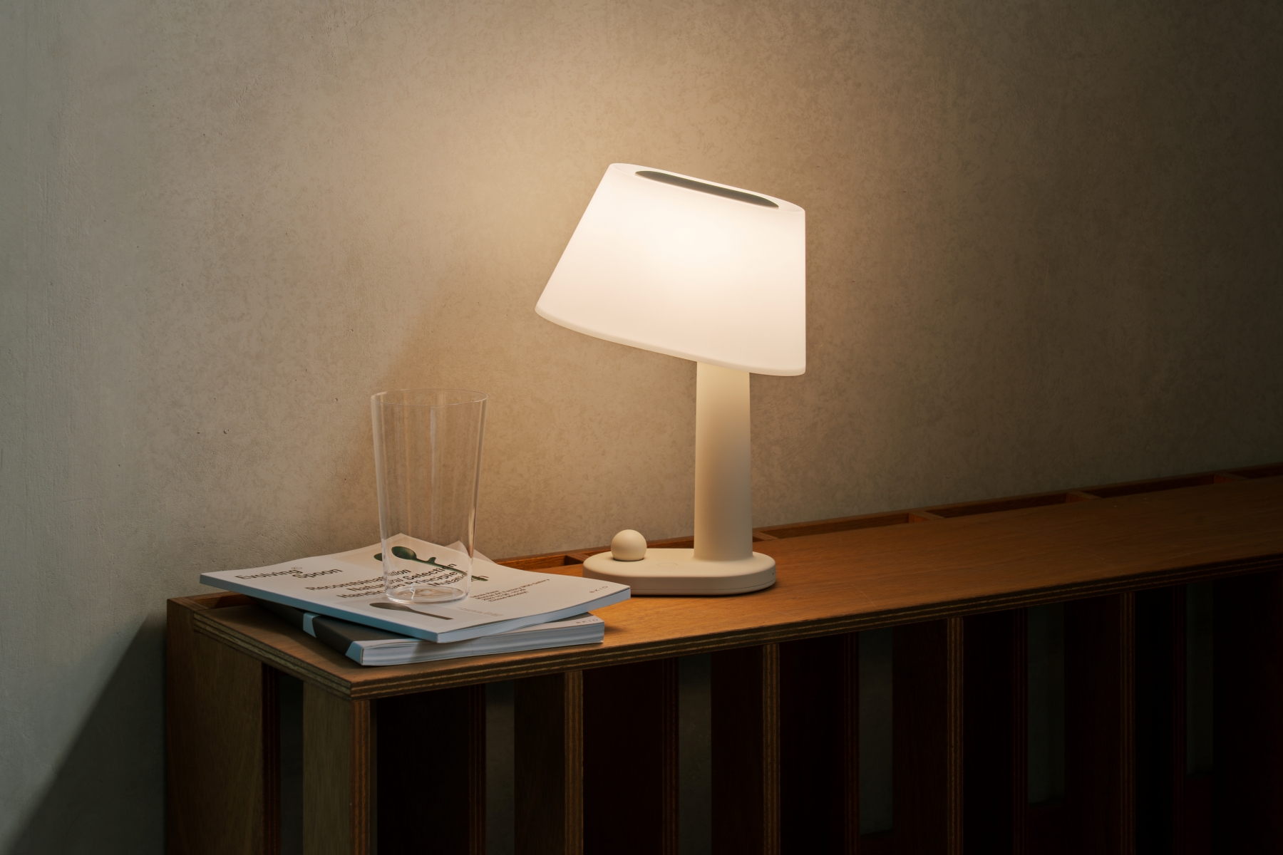 resize Baelux Portable High res 5